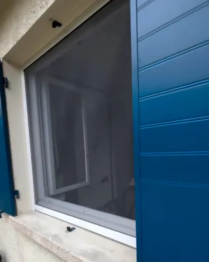 Installation de moustiquaires à Bordeaux, Bordeaux, RENOVISOL 33
